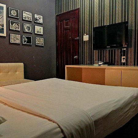 Aha Friday Hotel Le Hong Phong Хошимин Екстериор снимка