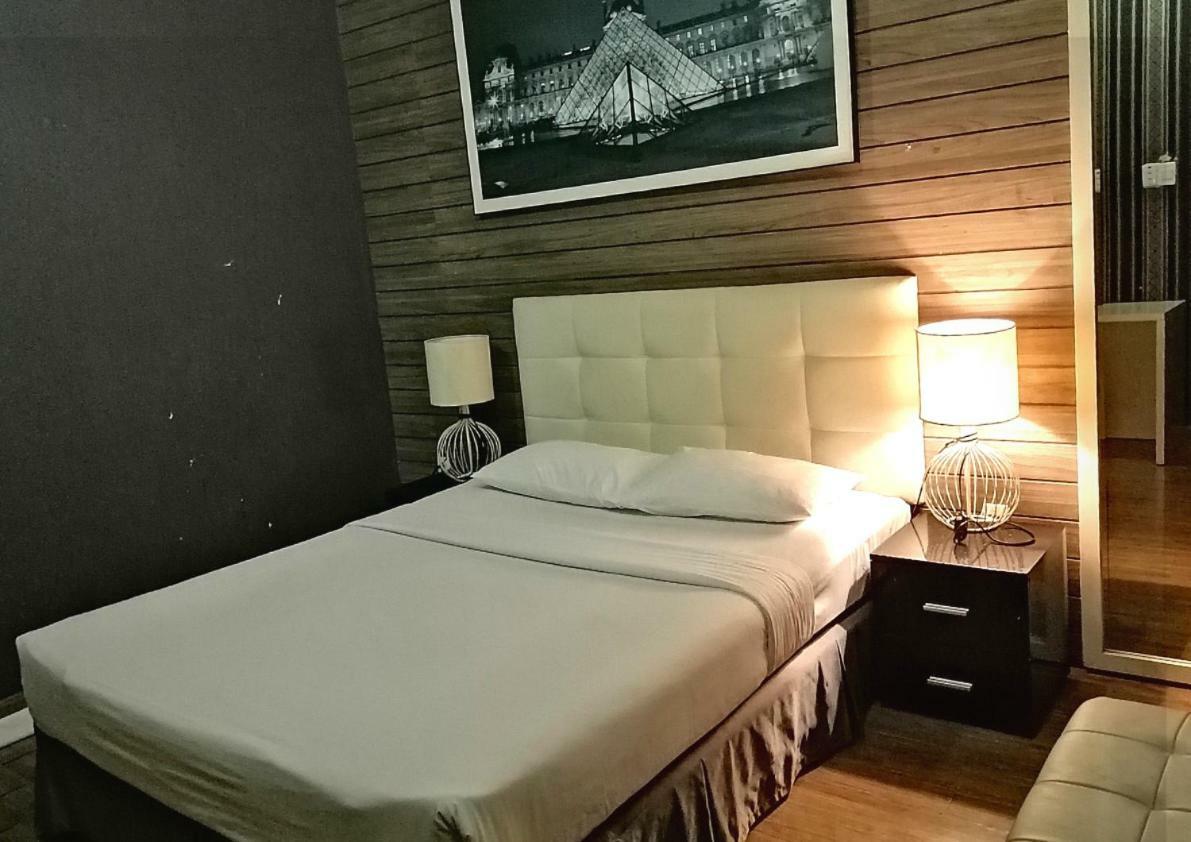 Aha Friday Hotel Le Hong Phong Хошимин Екстериор снимка