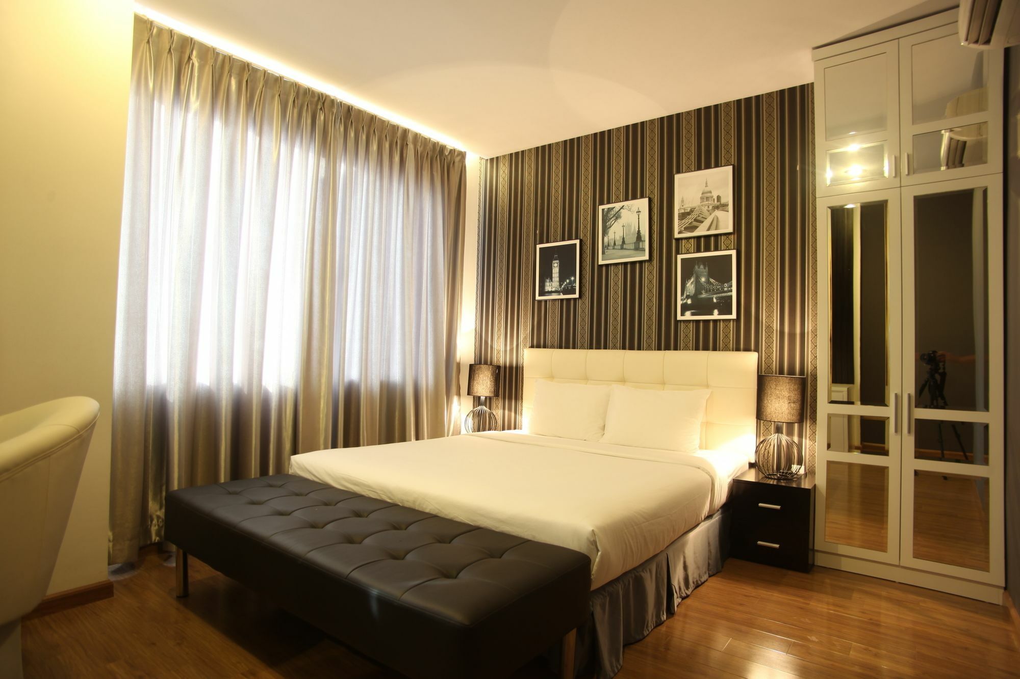 Aha Friday Hotel Le Hong Phong Хошимин Екстериор снимка